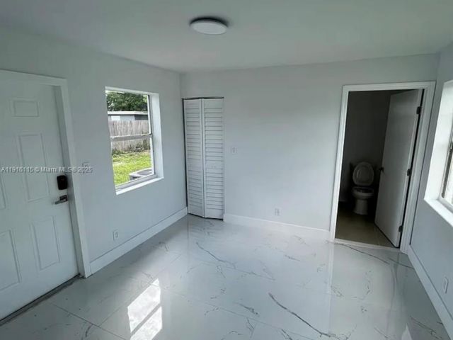 3-bedroom home for rent in Pompano Beach - 2726 NW 4th Ct - MondialRealty