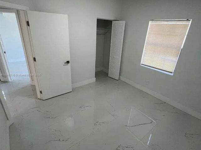 3-bedroom home for rent in Pompano Beach - 2726 NW 4th Ct - MondialRealty