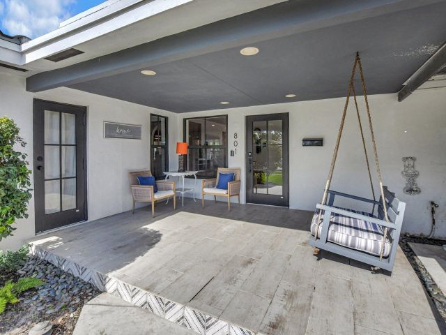 Home for rent at 801 SW 5th Street - photo 6809362