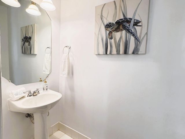 Home for rent at 1019 W Longport Circle 5b - photo 6803635