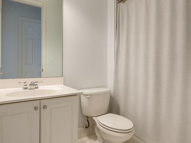 Home for rent at 1019 W Longport Circle 5b - photo 6803639