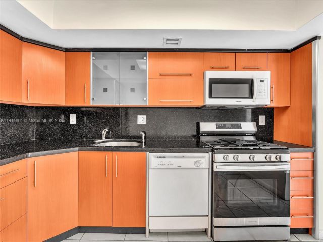 Apartment for sale  Unit #2024 - photo 6805898