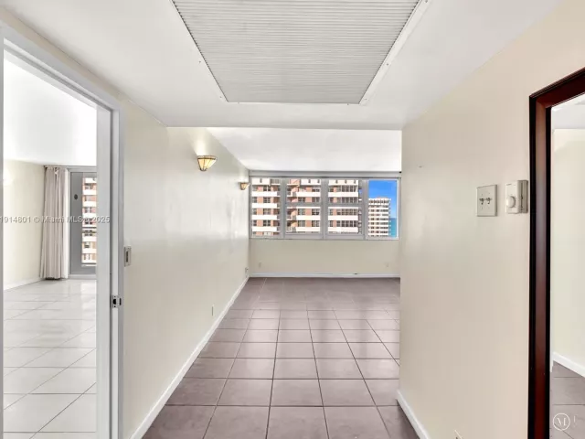 2-bedroom condo for sale in Hallandale Beach - 2030 S Ocean Dr 2024 - MondialRealty