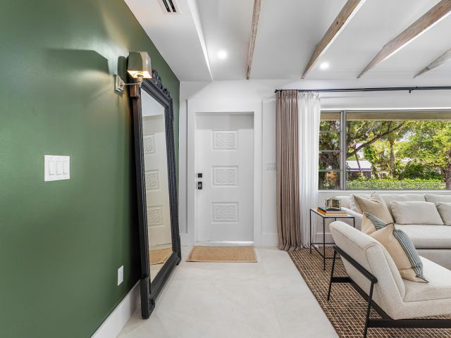 Home for rent at 2330 Lake Avenue 2330 - photo 6814014