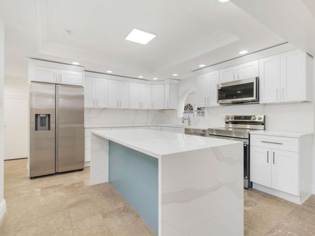 Home for sale at 3517 N Flagler Drive - photo 6808688