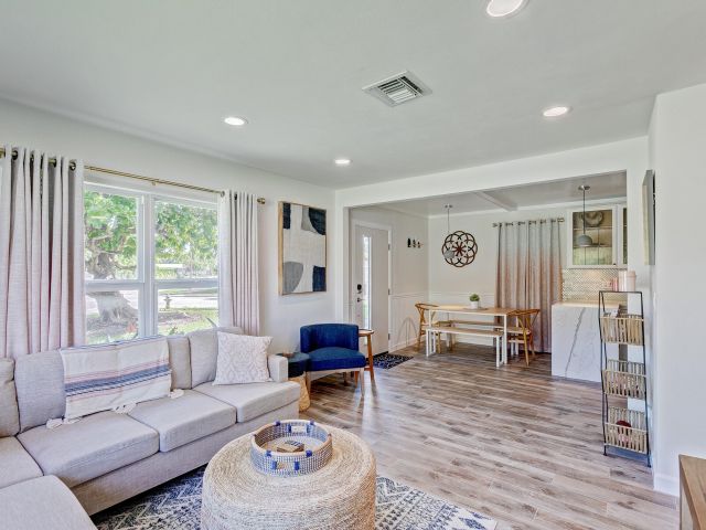 Home for sale at 385 Hunter Street - photo 6808621