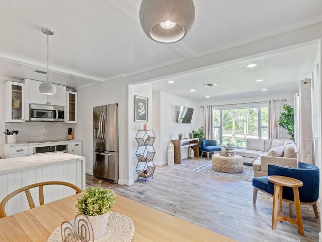 Home for sale at 385 Hunter Street - photo 6808622