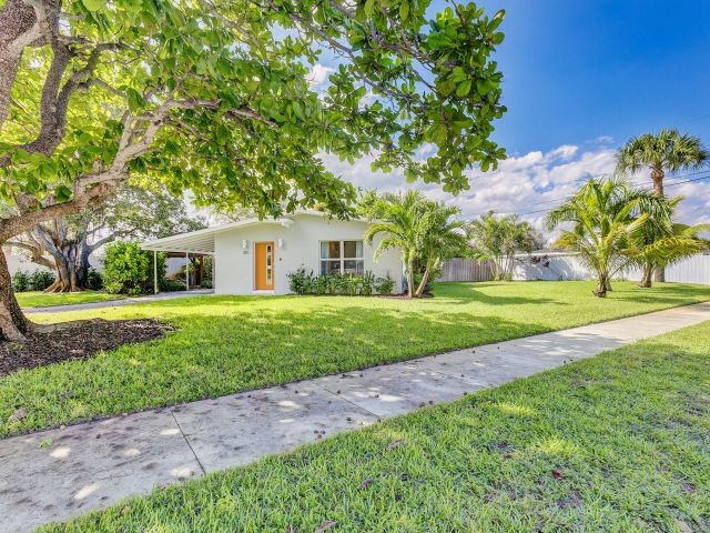 Home for sale at 385 Hunter Street - photo 6808630