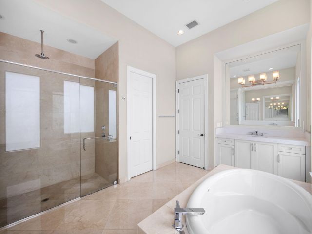 Home for rent at 9931 Bozzano Drive - photo 6803655