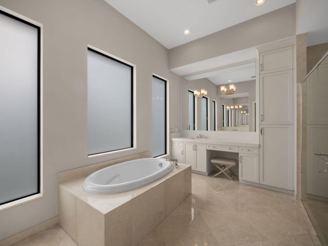 Home for rent at 9931 Bozzano Drive - photo 6803656