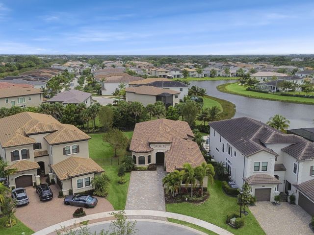 Home for rent at 9931 Bozzano Drive - photo 6803673