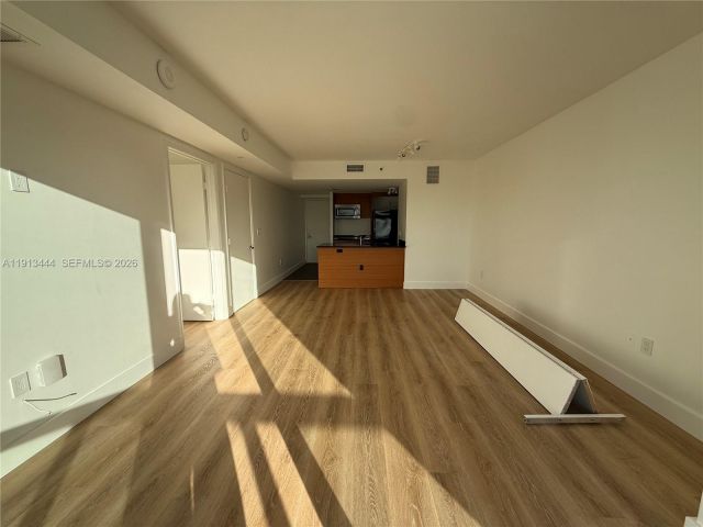 Apartment for sale  Unit #4807 - photo 7444312