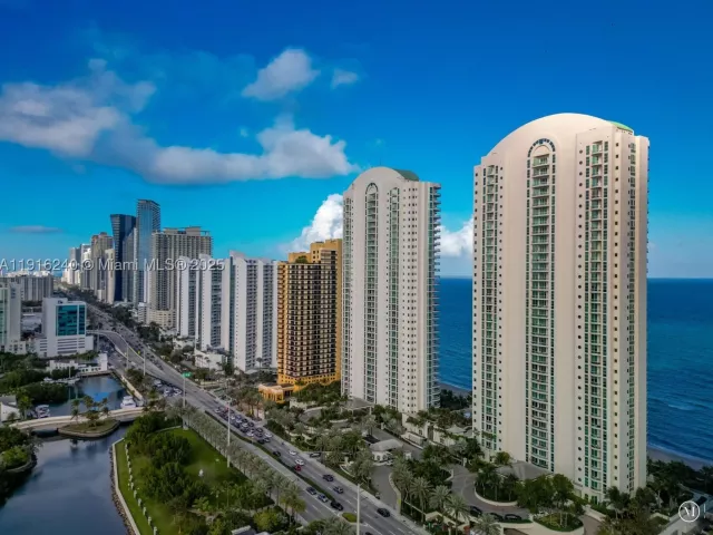 2-bedroom condo for sale in Sunny Isles Beach - 16047 Collins Ave 1202 - MondialRealty
