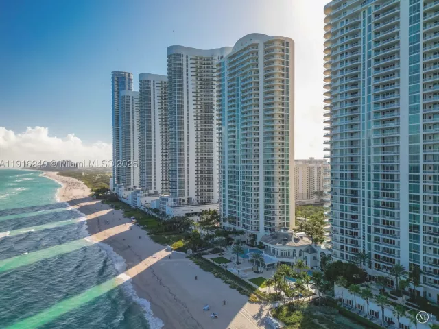 2-bedroom condo for sale in Sunny Isles Beach - 16047 Collins Ave 1202 - MondialRealty