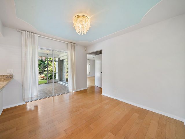 Home for rent at 201 Worth Court N - photo 6808642