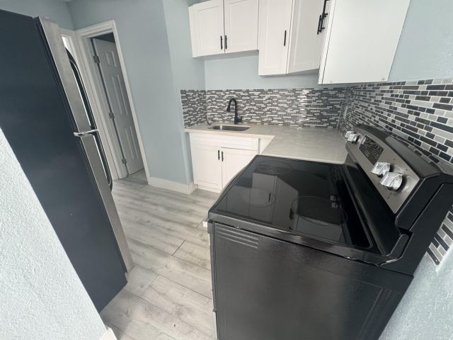 Home for rent at 518 49th Street - photo 6808609