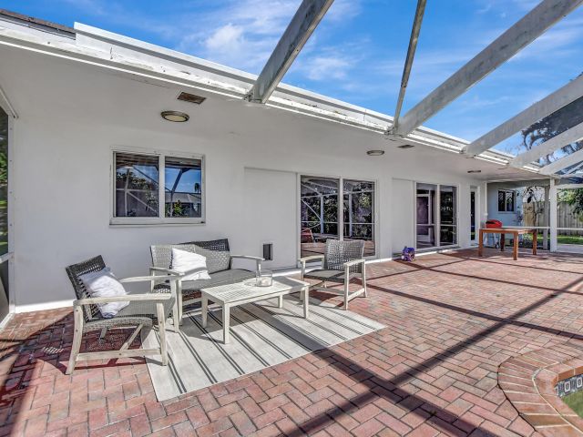 Home for rent at 1300 SW 13th Street - photo 6809330