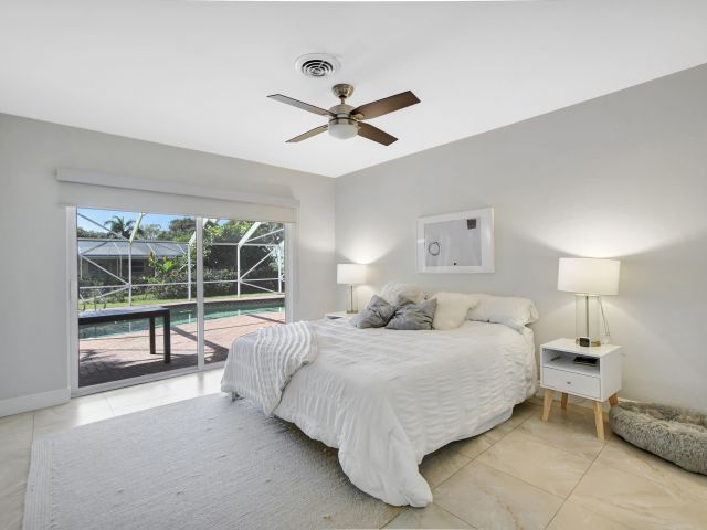 Home for rent at 1300 SW 13th Street - photo 6809344