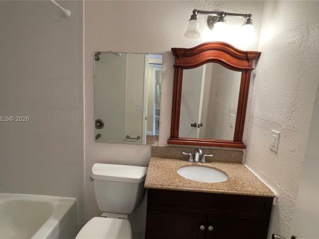 Home for rent at 9113 Limetree Ln 170 - photo 7453811