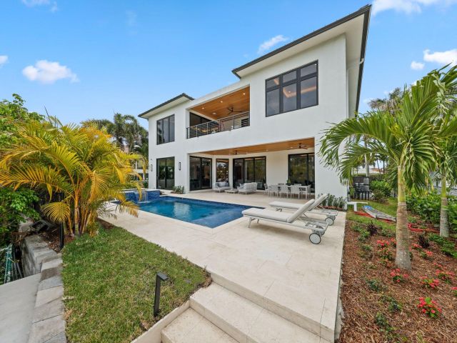 Home for sale at 1041 Lewis Cove - photo 6822389