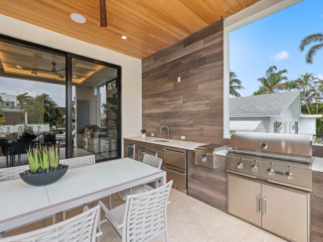 Home for sale at 1041 Lewis Cove - photo 6822399