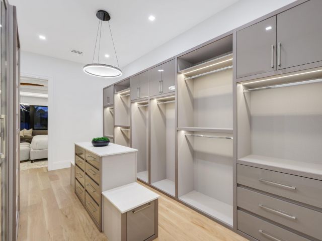 Home for sale at 1041 Lewis Cove - photo 6822406