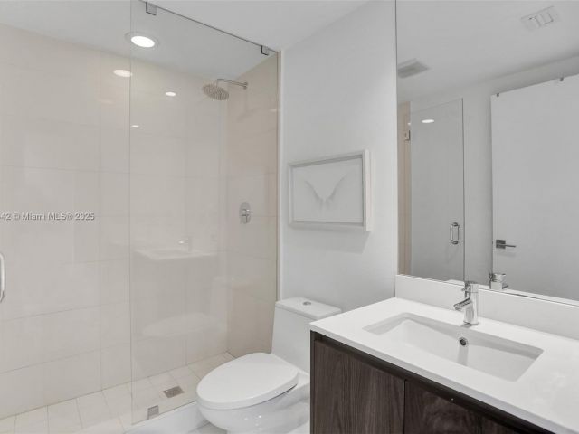 Apartment for rent  Unit #403 - photo 6805208