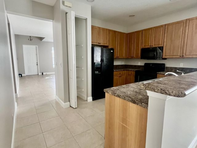 Home for rent at 325 Mulberry Grove Road - photo 6808517