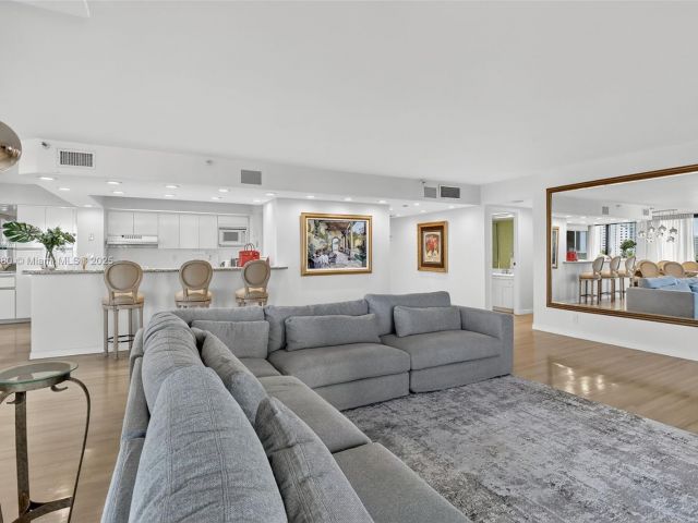 Apartment for sale  Unit #5J - photo 6816893