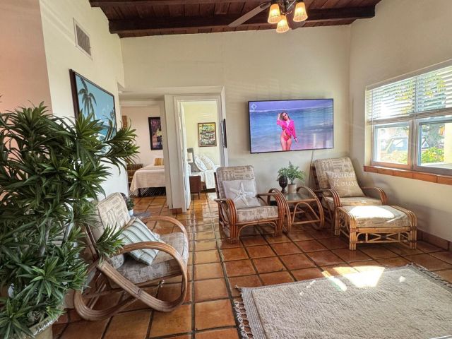 Home for rent at 256 E 24th Street - photo 6808059