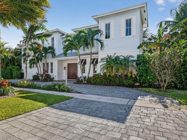 Home for rent at 200 NW 10th Street - photo 6809401