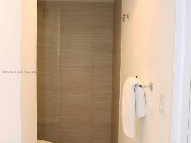 Apartment for sale  Unit #2H - photo 7434518