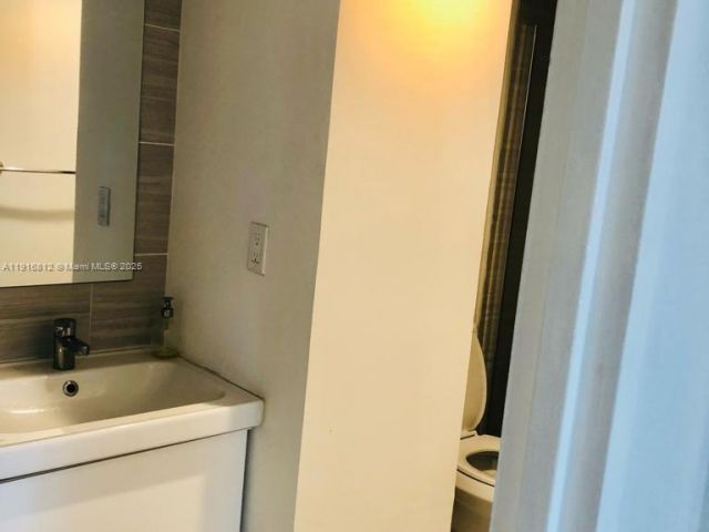 Apartment for sale  Unit #2H - photo 7434525