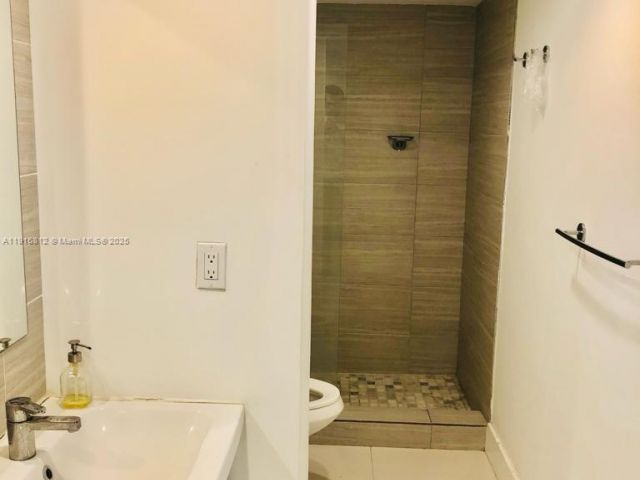 Apartment for sale  Unit #2H - photo 7434526