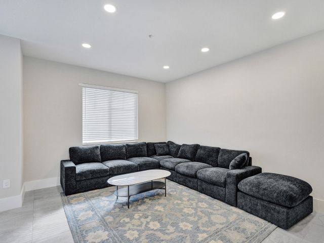 Home for rent at 3600 NW 5th Terrace - photo 6808856