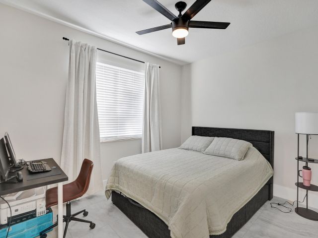 Home for rent at 3600 NW 5th Terrace - photo 6808871