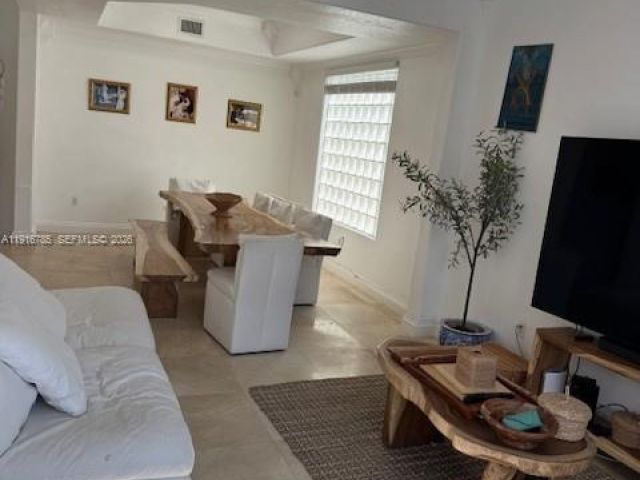 Home for rent at 3206 NE 212th St - photo 6823797