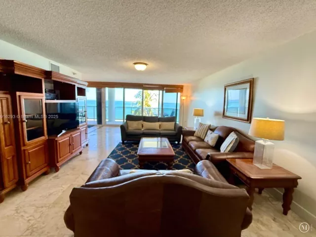2-bedroom condo for rent in Sunny Isles Beach - 16711 Collins Ave 410 - MondialRealty