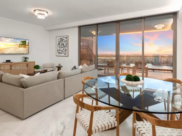 3-bedroom condo for sale in Sunny Isles Beach - 17901 Collins Ave 3406 - MondialRealty