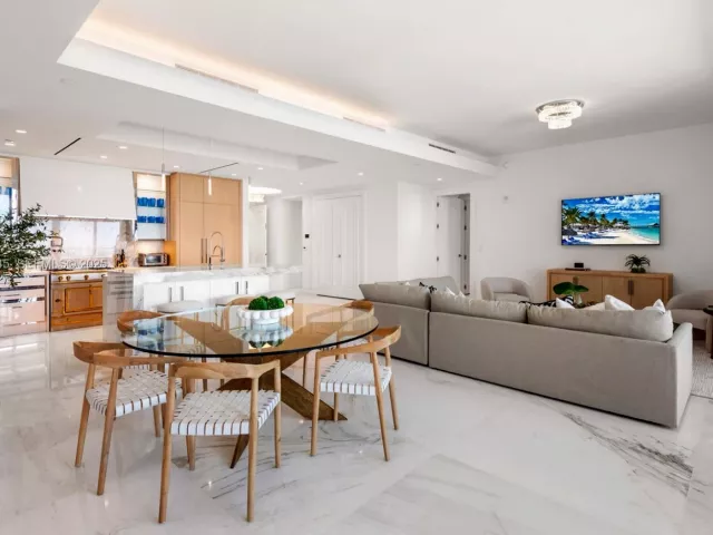 3-bedroom condo for sale in Sunny Isles Beach - 17901 Collins Ave 3406 - MondialRealty