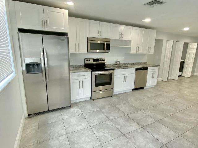 Home for rent at 4344 Mars Avenue - photo 6808308