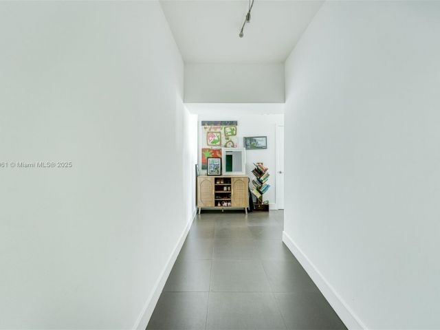 Apartment for sale  Unit #1704 - photo 6807767