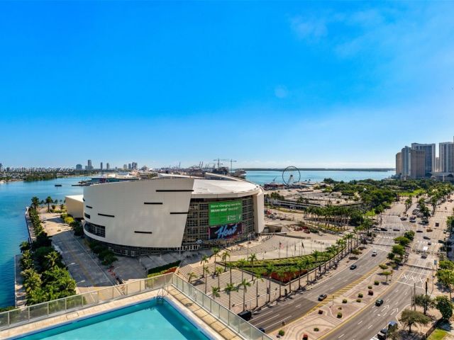 Apartment for sale  Unit #1704 - photo 6807768