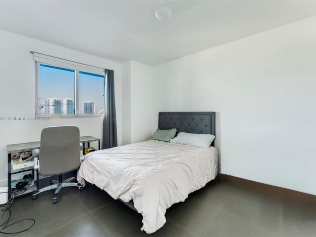 Apartment for sale  Unit #1704 - photo 6807772