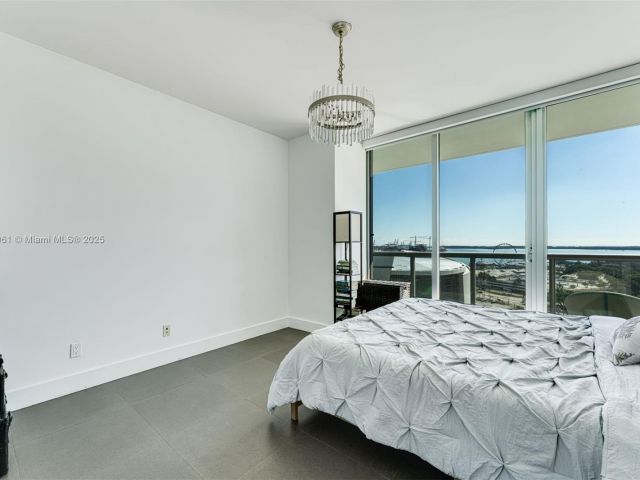 Apartment for sale  Unit #1704 - photo 6807776