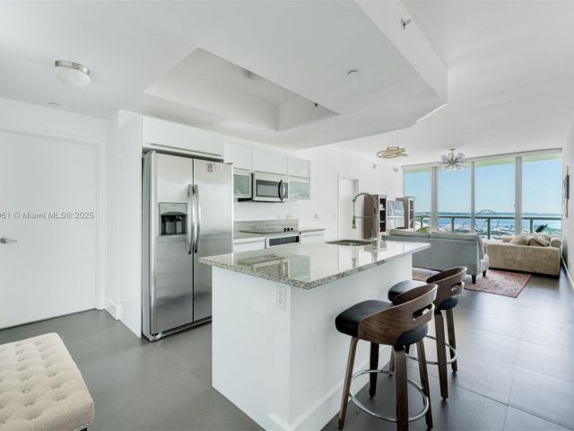 Apartment for sale  Unit #1704 - photo 6807786