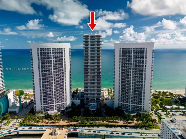 2-bedroom condo for sale in Hallandale Beach - 1830 S Ocean Dr 3708 - MondialRealty
