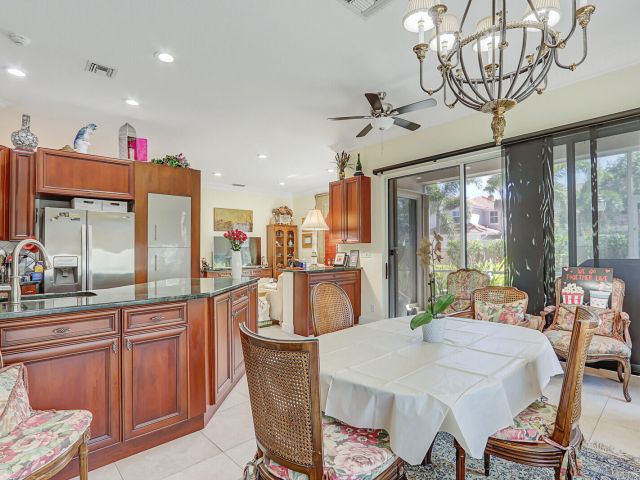 Home for sale at 8241 Heritage Club Drive - photo 6808332