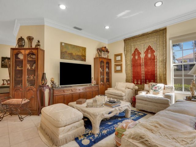 Home for sale at 8241 Heritage Club Drive - photo 6808340