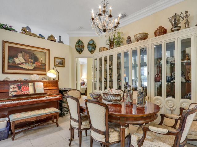 Home for sale at 8241 Heritage Club Drive - photo 6808344